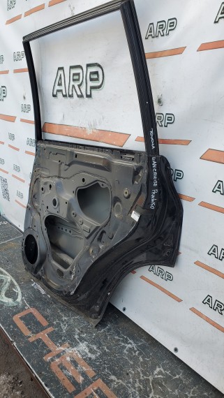 Дверь задняя правая Toyota Land Cruiser Prado 150 2009-2021