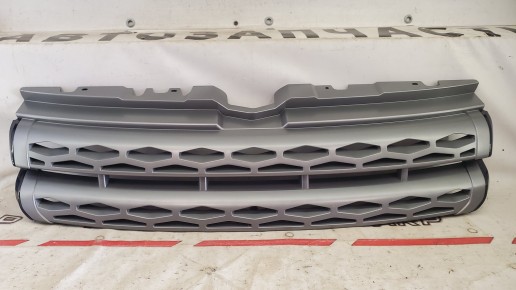 Решетка радиатора Land Rover Range Rover Evoque 1 L538 2011-2015