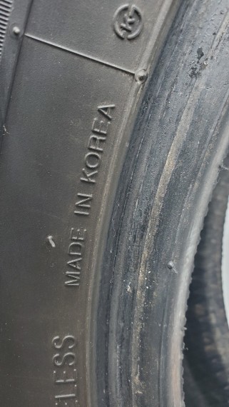 Резина зимняя KUMHO T*ZEN KW22 215 65 R16
