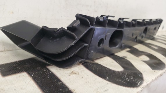 Кронштейн заднего бампера правый Chery Tiggo 7 Pro 2019–н.в.