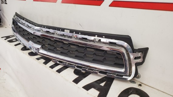 Решетка радиатора Chevrolet Malibu 2011-2014