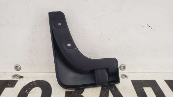 Брызговик передний правый Chevrolet Spark M300 2010-2015