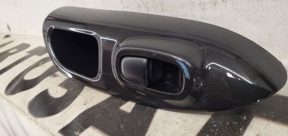Кнопка стеклоподъемника Nissan Juke 2010-2019