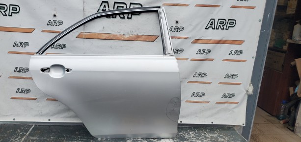 Дверь правая задняя Toyota Camry XV40 2006–2011