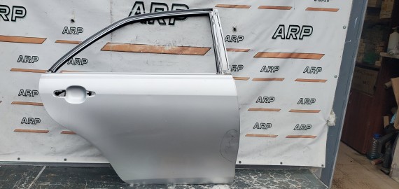 Дверь правая задняя Toyota Camry XV40 2006–2011