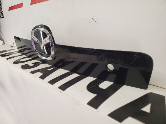 Накладка двери багажника Mazda CX-7 2007-2012