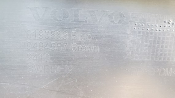 Бампер задний Volvo XC70 2000-2007