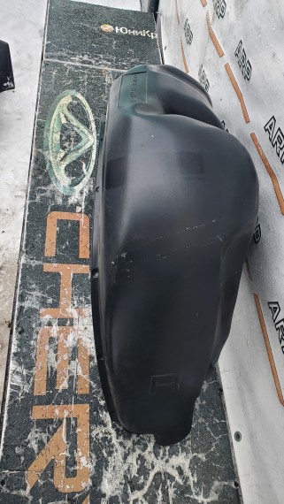 Подкрылок задний правый Lada Largus 2012-н.в