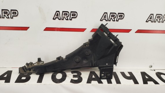 Кронштейн переднего бампера Audi Q7 4L 2006-2015