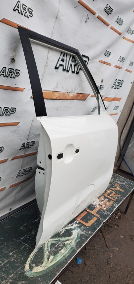 Дверь передняя правая Kia Soul 2 2013-2019