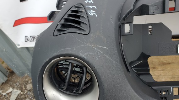 Торпедо Nissan Juke F15 2010-2019