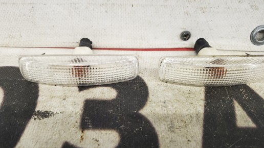 Поворотник в крыло Land Rover Range Rover Sport 1 2005-2013