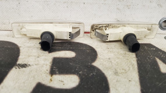 Поворотник в крыло Land Rover Range Rover Sport 1 2005-2013