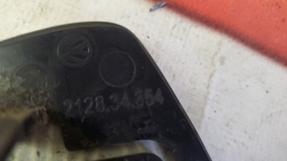 Зеркальный элемент правый Volkswagen Polo 5 2009-2020