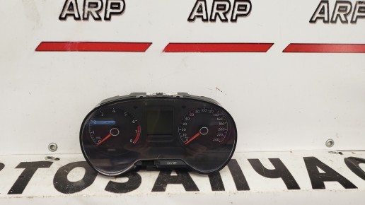 Панель приборов Volkswagen Polo 5 2015-2020