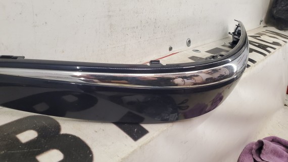 Накладка переднего бампера правая Mercedes E W211 2002-2009