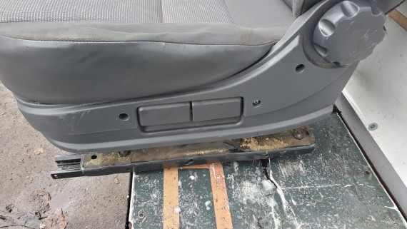 Сиденье переднее левое Peugeot Boxer Jumper Ducato 250 2006-2014