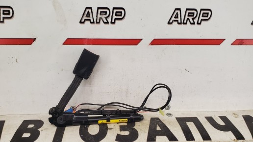 Замок ремня безопасности передний левый Land Rover Freelander 2 L359 2006-2014