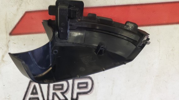 Накладка зеркала правого Volkswagen Polo 5 2009-2020