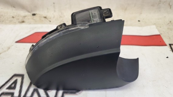 Накладка зеркала правого Volkswagen Polo 5 2009-2020