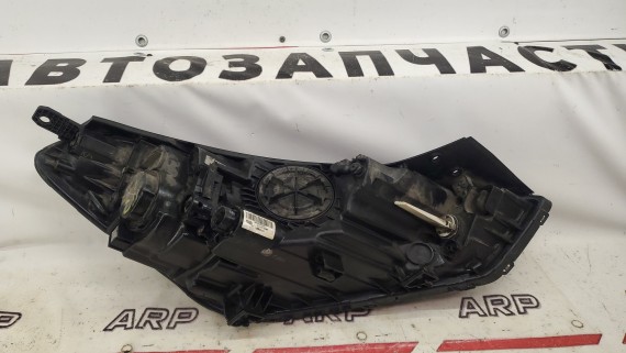 Фара левая Hyundai Tucson 3 2015-2019