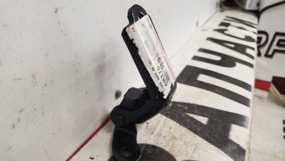 Петля двери задняя правая Toyota Rav4 V40 Camry XV70 2012-2019