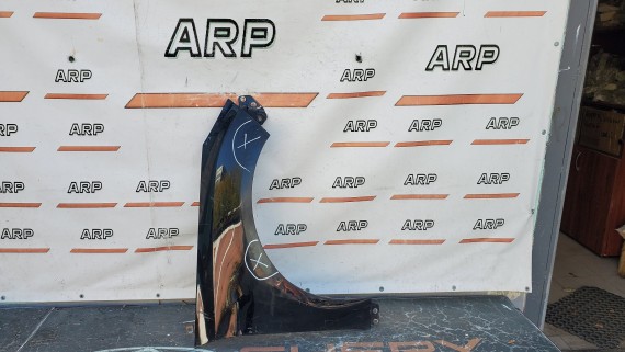 Крыло переднее правое Ford Focus 3 2011-2019
