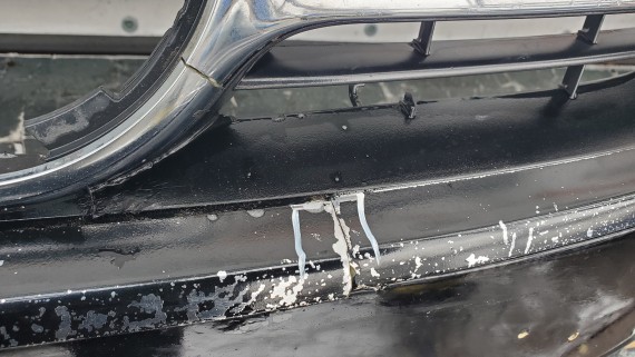 Бампер передний Volkswagen Tiguan 1 2007–2011