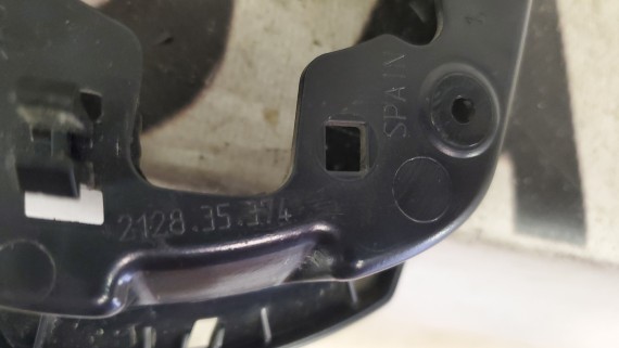 Рамка зеркала правая Volkswagen Polo 5 2009-2020