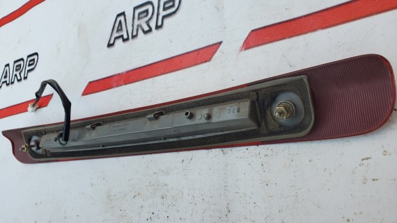Стоп сигнал Toyota Land Cruiser 100 Lexus LX 470  1998-2007