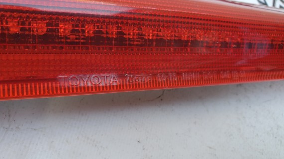 Стоп сигнал Toyota Land Cruiser 100 Lexus LX 470  1998-2007
