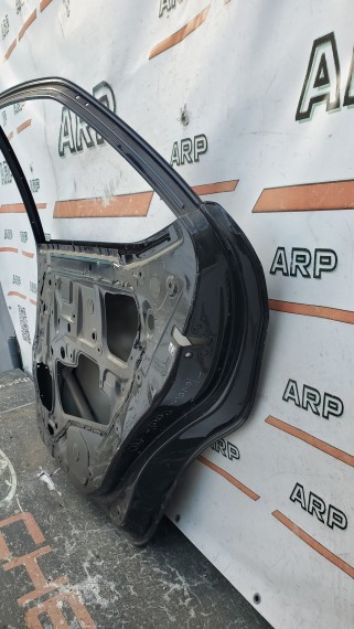 Дверь задняя правая Toyota Corolla 180 2012-2018