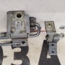 Петля двери передняя левая Audi A6 C6 2004-2011