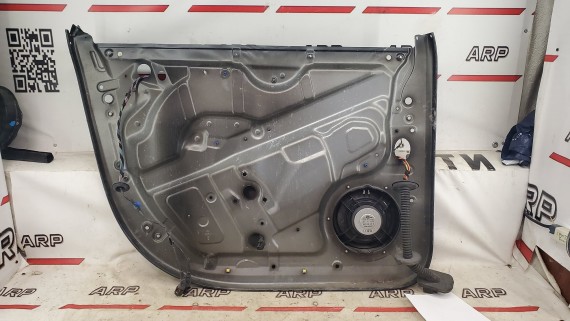 Панель двери передняя правая Volkswagen Touareg 1 7L 2006-2010 