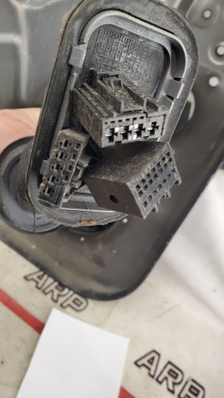 Панель двери передняя правая Volkswagen Touareg 1 7L 2006-2010 