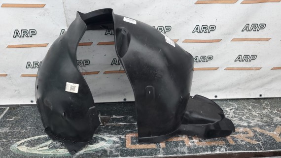 Подкрылок передний левый Volkswagen Tiguan 2007-2011