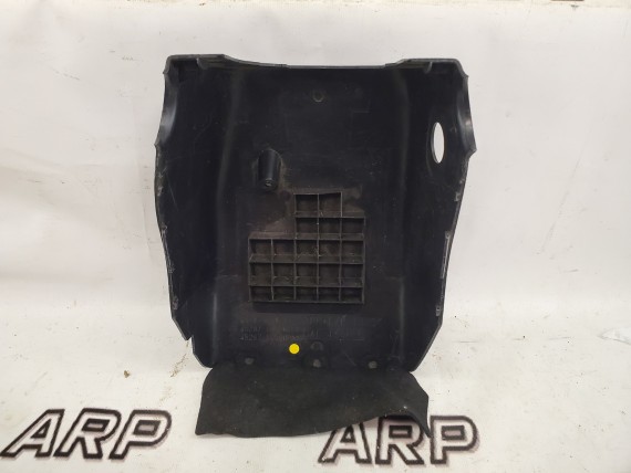 Кожух рулевой колонки нижняя Lexus GX460, Toyota Land Cruiser 150 2013-2019