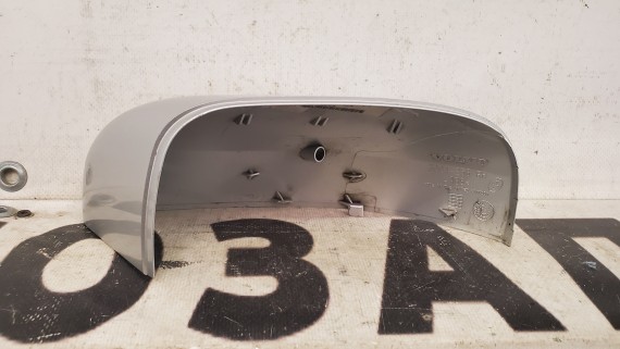 Крышка зеркала правая Volvo S60 2004-2006