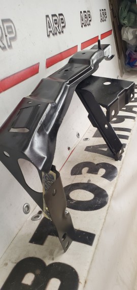 Усилитель бампера передний левый Great Wall Hover H3 2005–2010