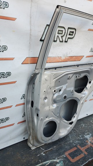 Дверь задняя правая Toyota Rav 4 30 2005-2013