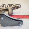 Петля двери передняя левая Mercedes C CLK W203 C209 2000-2011