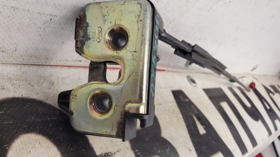 Замок багажника Ford Fiesta MK5 2002-2013