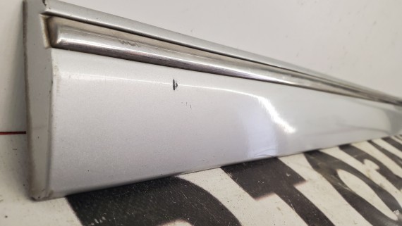 Молдинг задней левой двери Mercedes-Benz C-Class W203 2004-2008