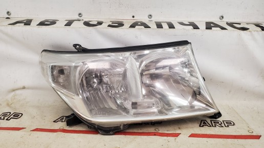 Фара правая Toyota Land Cruiser 200 2007-2012