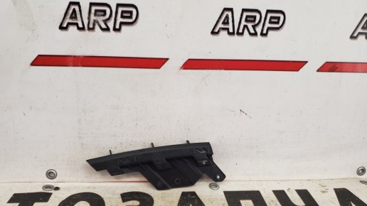 Кронштейн фары правой Chevrolet Cruze J300 2012-2016