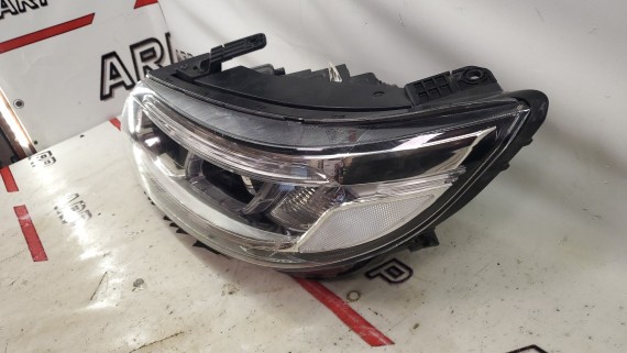 Фара левая Kia Sorento 2 XM 2009–2021