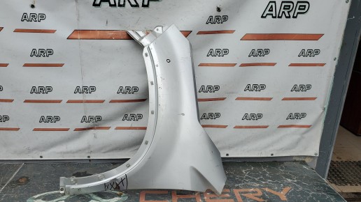 Крыло переднее левое Kia Sorento 2 2009-2020