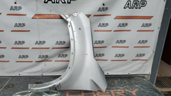 Крыло переднее левое Kia Sorento 2 2009-2020
