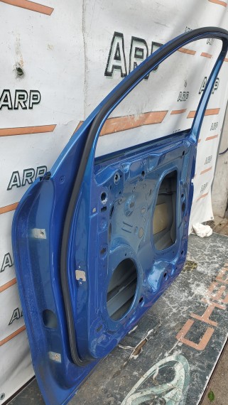 Дверь передняя правая Porsche Macan 95B 2013-2024