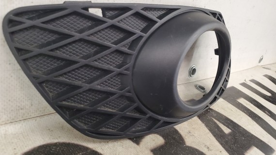 Накладка противотуманной фары Mercedes-Benz M-Class W164 2005–2011